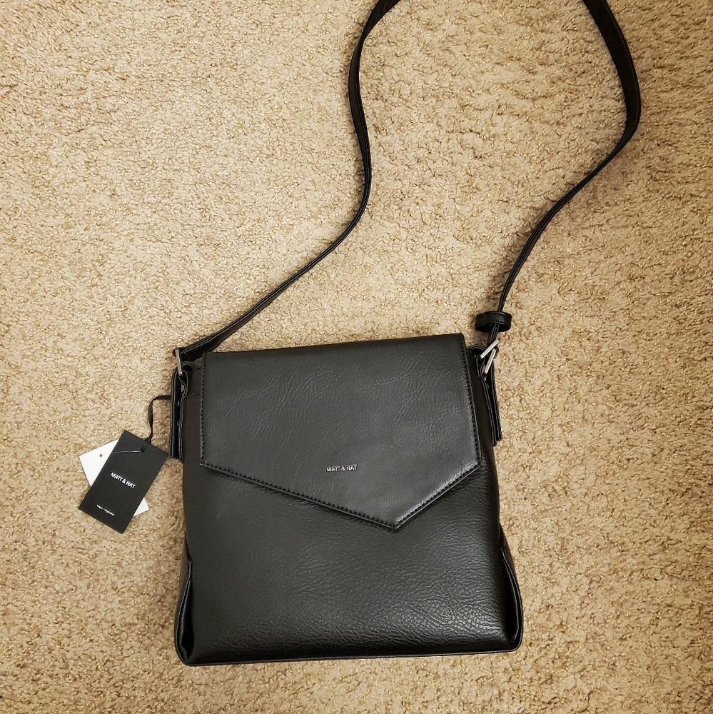 Brand new Matt and Nat Dwell Flap Hobo bag